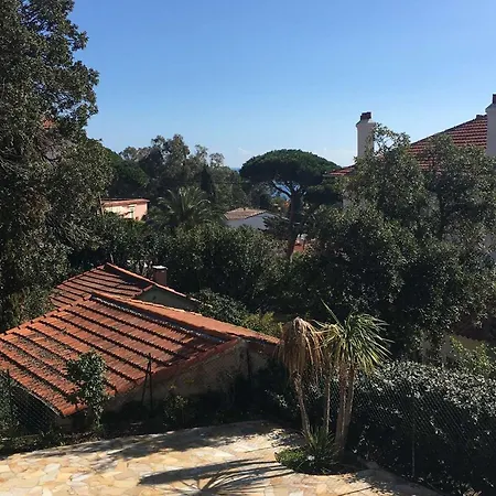 Méditerranéenne, Piscine Et Aperçu - Fr-1-226-568 Sainte-Maxime